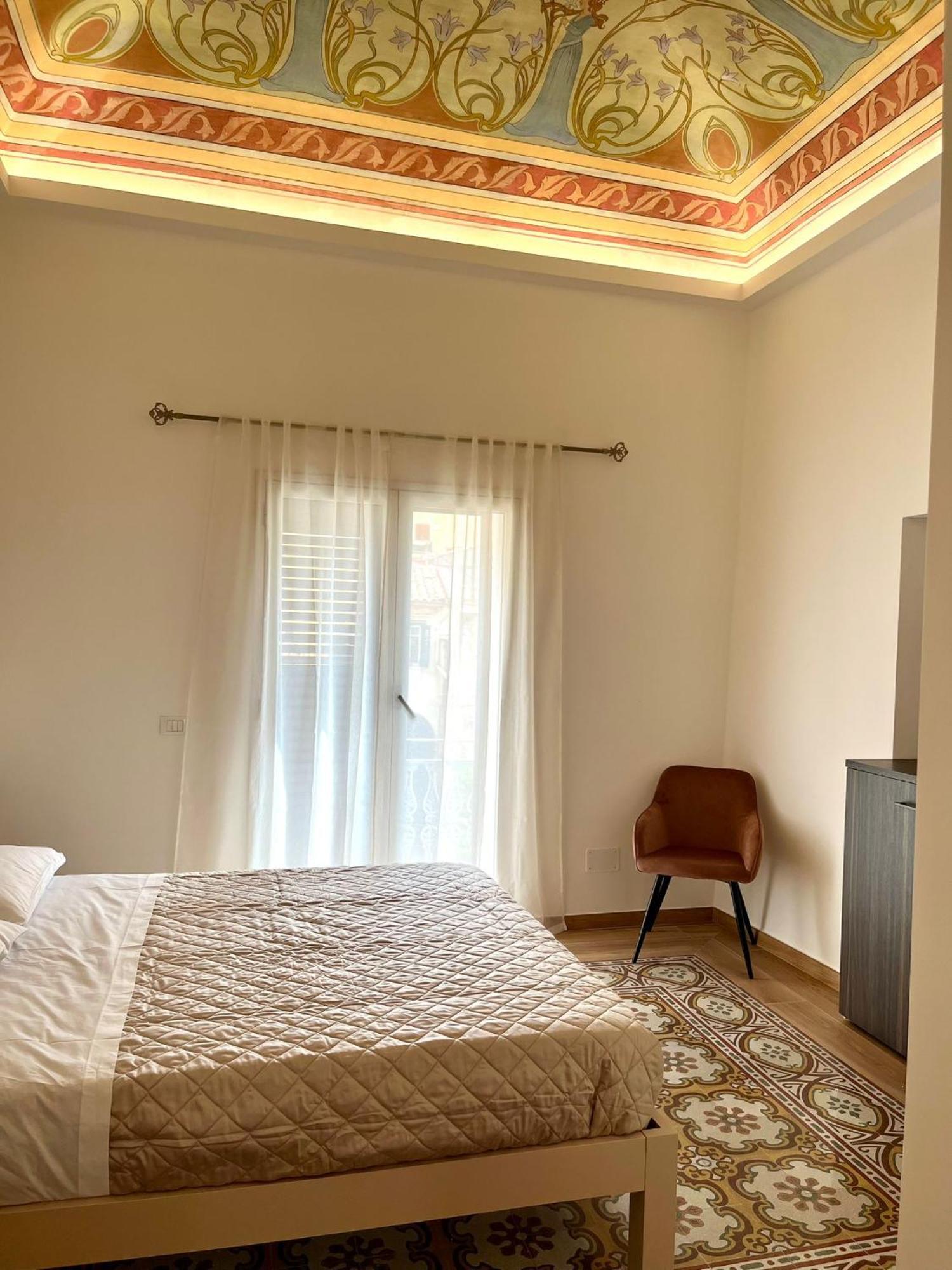 Al Duomo Suites Монреале Экстерьер фото